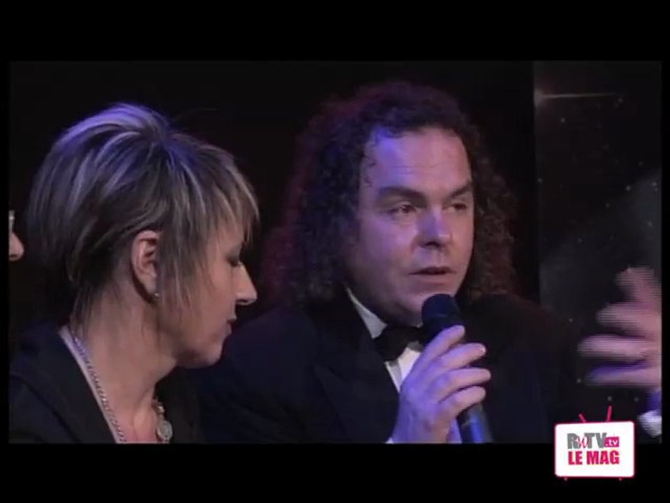 Vitrines de Roanne et Star au numéro 100