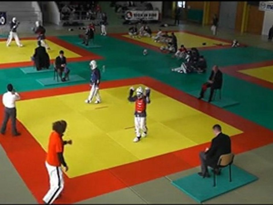 JEAULT DAMIEN Combat Pieds Points Championnat de Bourgogne février 2012