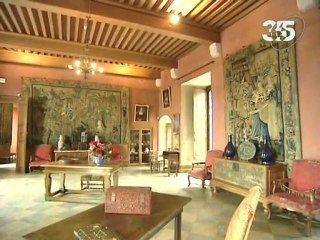 Замки Франции. Вирьё, департамент Изер (Virieu. Isere)