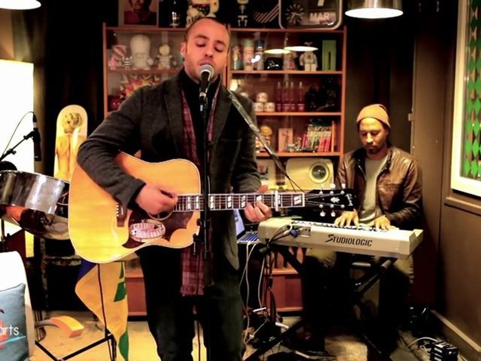 Marlon Roudette - "New Age" (Pure Charts Live)