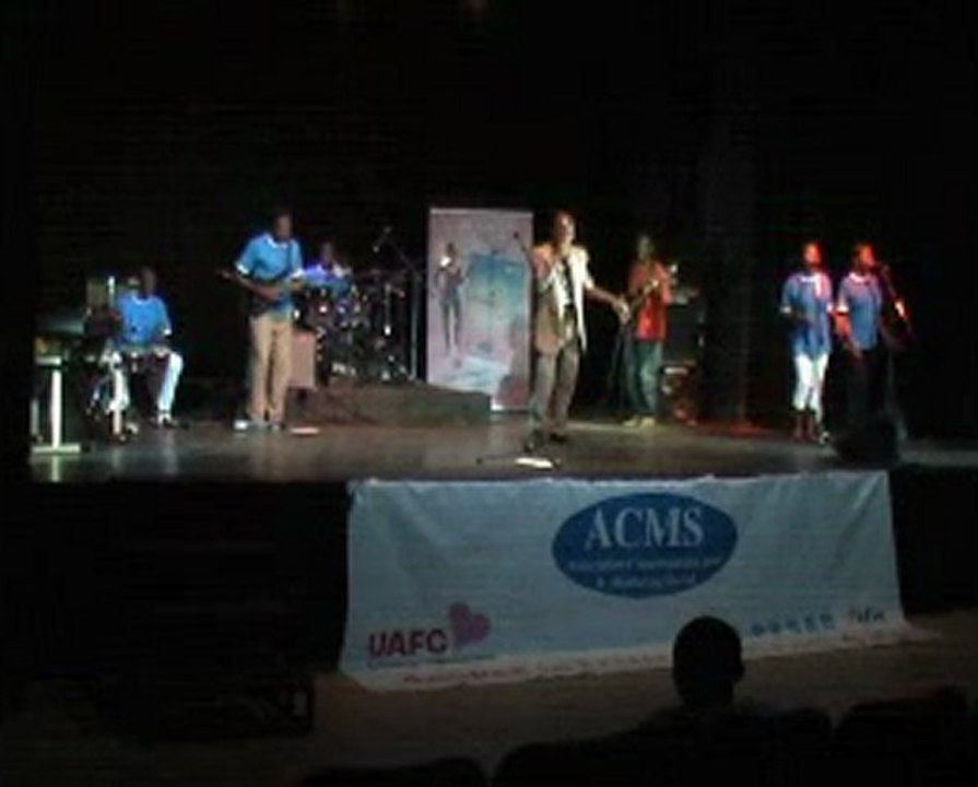 EXTRAIT DU CONCERT LIVE 10/02/2010 AU CCF DE YAOUNDÉ" EDEN KARTEL,  BACHOU SYLA ET ANNIE ANZOUER "