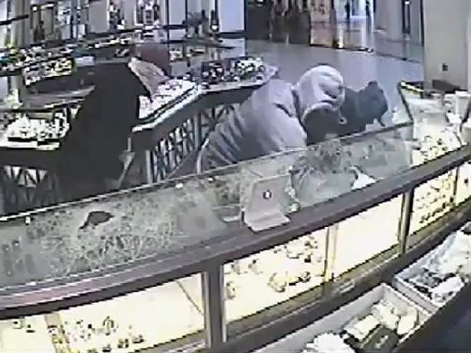 Goons Caught On Camera Stealing $225K Worth Of Rolex Watches
