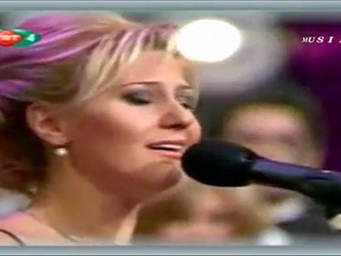 Canan Sezgin ® Leylâ bir özge candır Kara gözlü ceylândır.HD