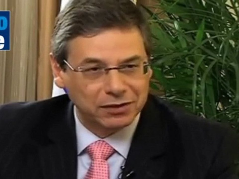Ayalon calls for change