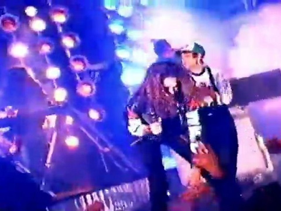 Pebbles Feat. Salt-N-Pepa - Backyard [1991@VHS-Rip] NJS 4 Ever