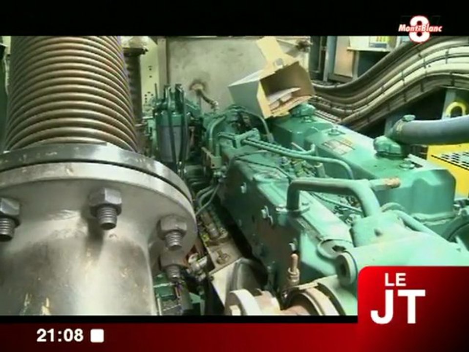 Le Libellule en cale sèche (Annecy)