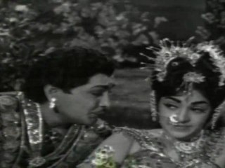 Pedaraasi Peddamma Katha - Kantha Rao Romance