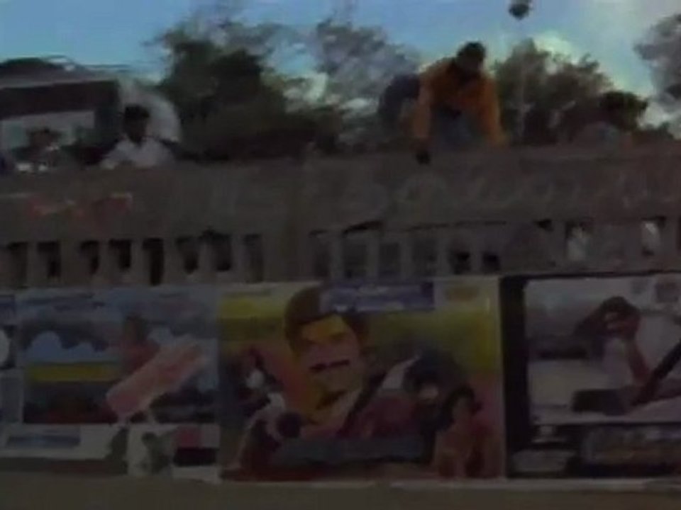 KAVAL NILAYAM FIGHT 4.mov