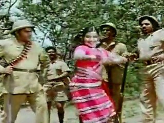 ANNAI ORU AALAYAM  - Song 6.mov