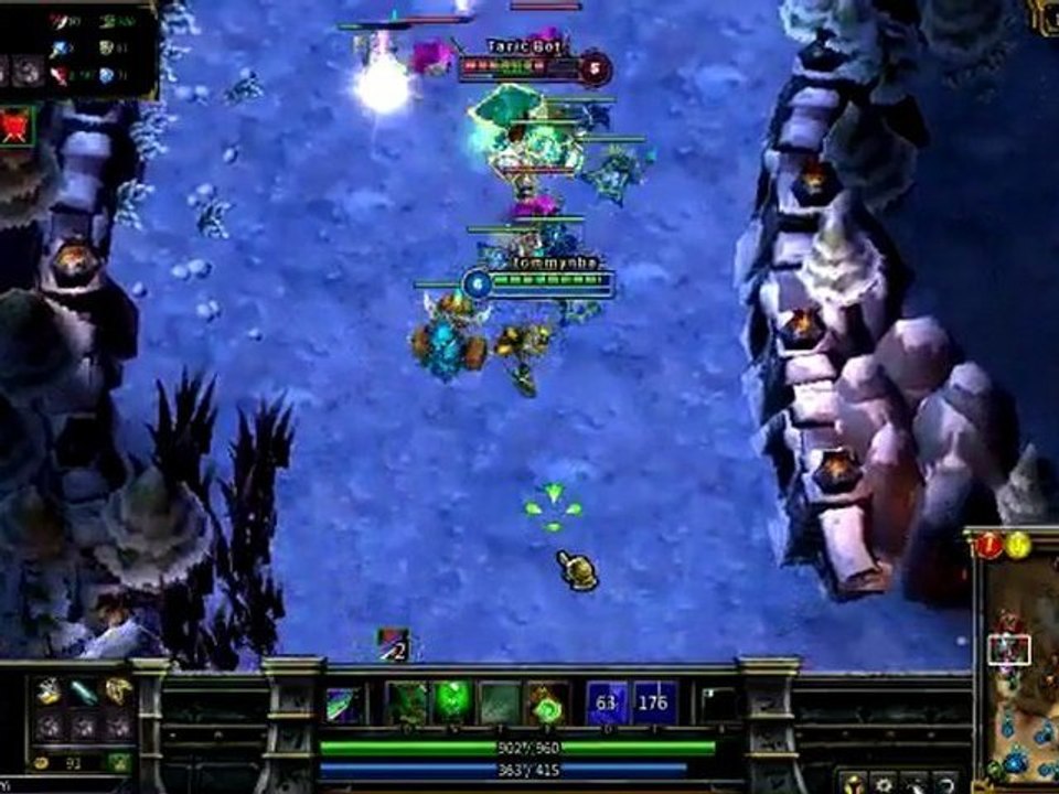 LoL - training with bots - Master Yi 19/2/3 (part 1/2)