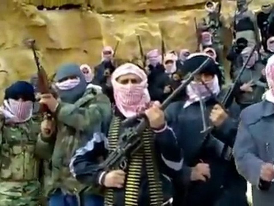 فري برس  ريف حماة إعلان تشكيل كتيبة أم المؤمنين عائشة 23 2 2012