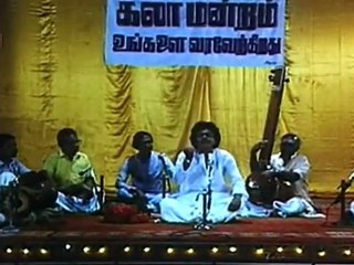 RASIGAN ORU RASIGAI SCENE 23