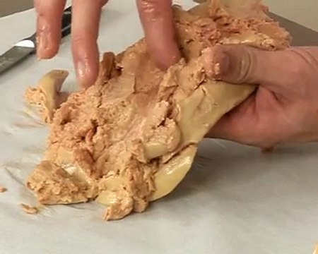 Technique de cuisine : Déveiner un lobe de foie gras