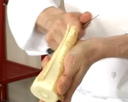 Technique de cuisine : Préparer un panais
