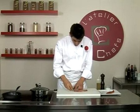 Recette de filet de rougets de roche et petits violets aux olives