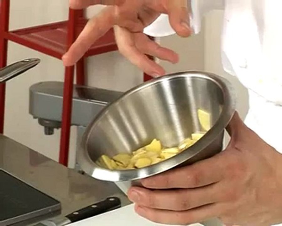 Recette de potage parmentier et oeuf de caille poché