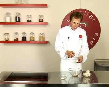 Technique de cuisine : Tourner un champignon
