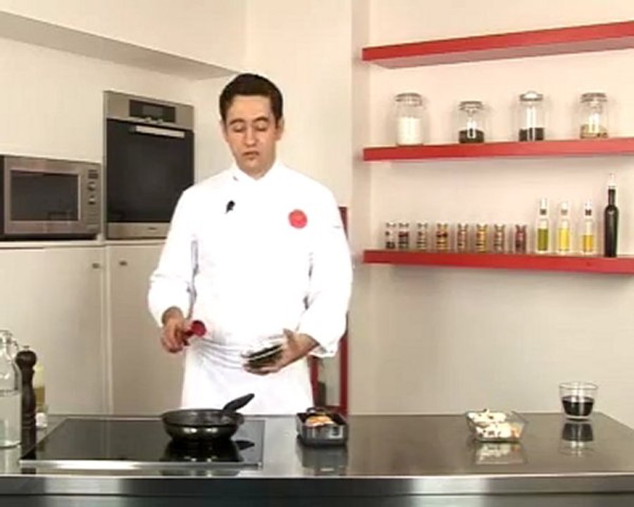 Recette de râble de lapin confit aux échalotes grises, vin rouge et cha