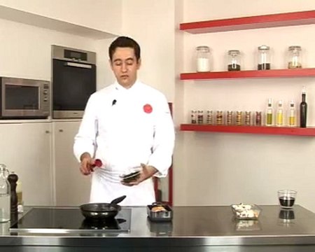 Recette de râble de lapin confit aux échalotes grises, vin rouge et cha