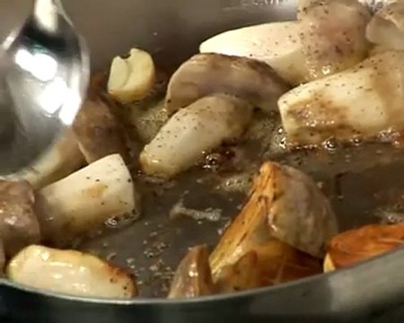 Recette de pavé de biche rôti et cèpes en branche de romarin