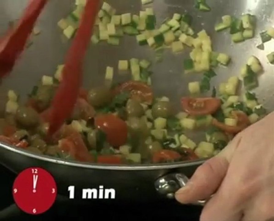 Recette de penne à la feta, tomates cerises et olives