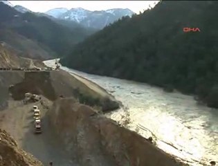 Baraj Kapağı Patladı 4 İşçi Kayıp