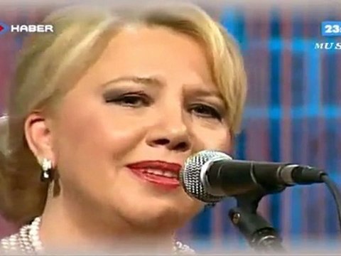 Güzin Değişmez ® Bilmem niye bir bûseni sen çok görüyorsun.HD