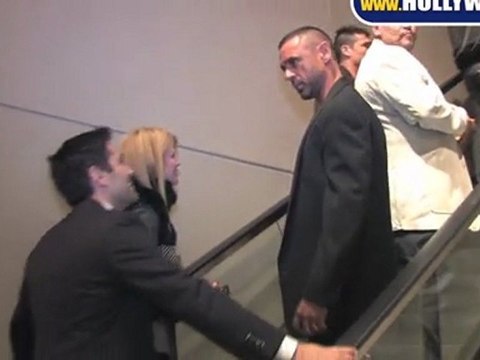 Paparazzo Thanks Michael Landes for 'Special Tip' at Chinese Theatre