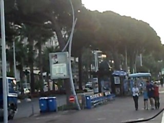 Livraison d'eau à Cannes