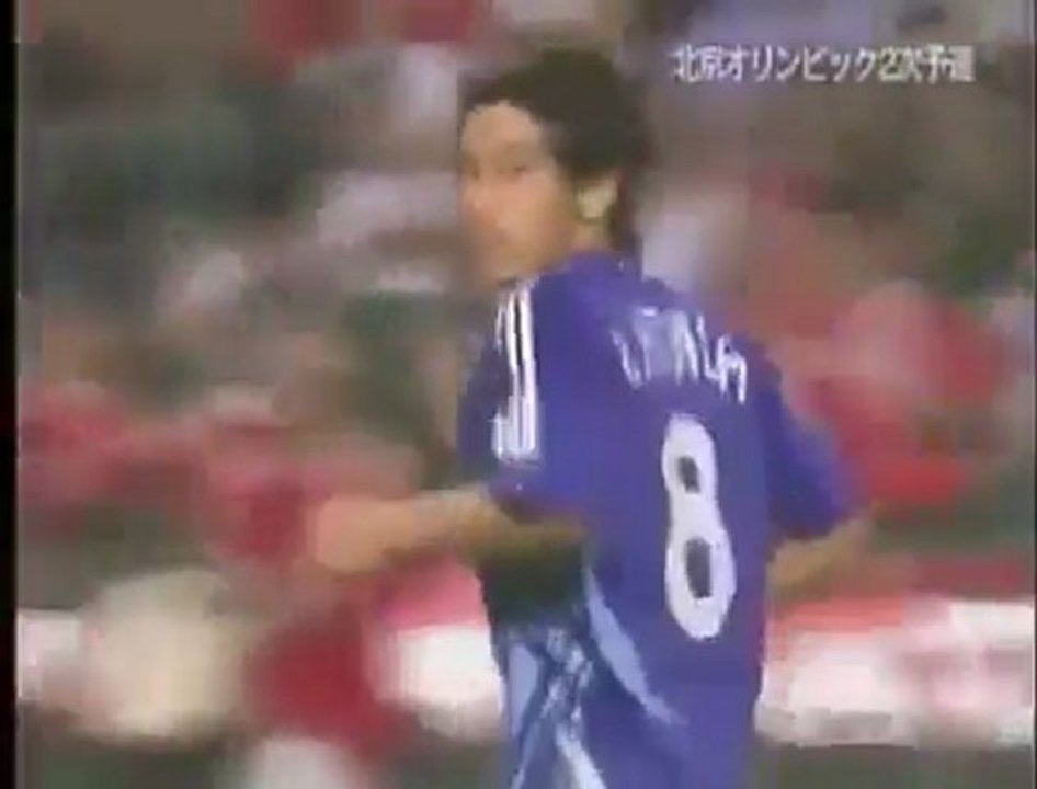 Wonderful Free Kick From a Japanese Player
