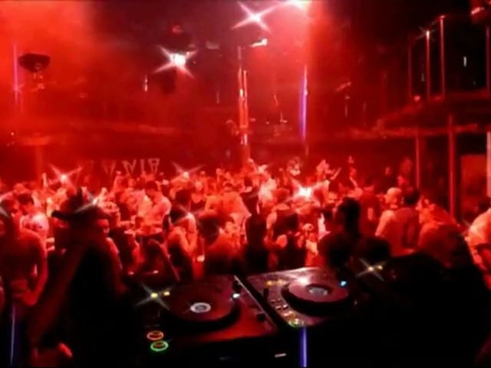 DJ Dancefloor Party Momo Dobrev Reivan feat.The Mistery of BULGARIAN voices