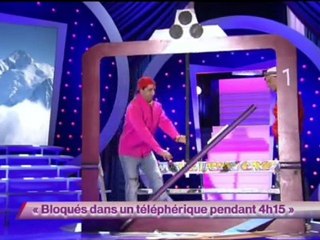 Lascars Gays - Bloqué pendant 4h15 dans un telepherique