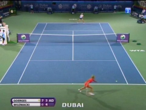 Dubai - Görges schlägt Wozniaki