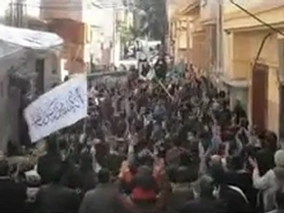 فري برس  حمص الغوطــــة  جمعة سننتفض لاجلك باباعمر 24 2 2012  ج3