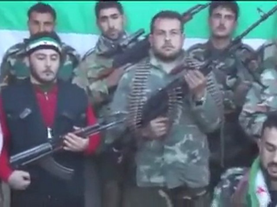 فري برس   انشقاق الملازم أول محمد حمود وفصيلته