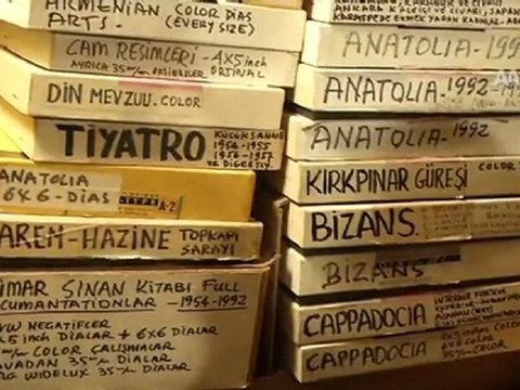 2 milyon fotoğrafı var