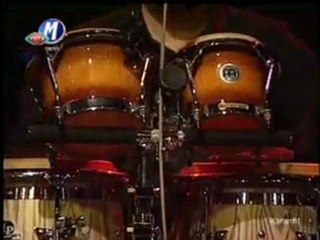 Hüseyi  TURAN     -   Kurusa Fidanım Güllerim Solsa