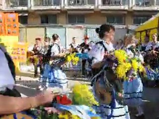 Fete du citron2012 Menton accueille les régions de France