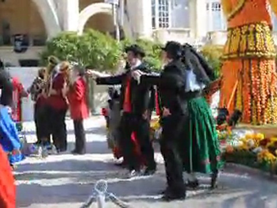 Fete du citron2012 - Menton accueille les régions de France    © Brigitte Lachaud