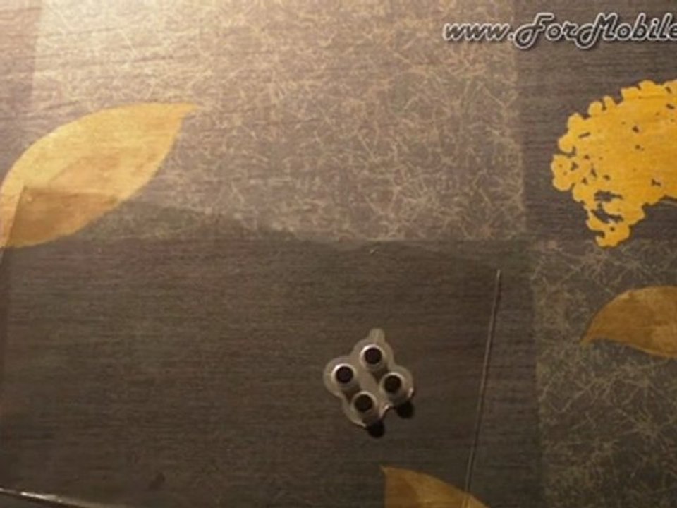 Unboxing di Anycast Solutions joystick per iPhone, iPod - esclusiva mondiale !