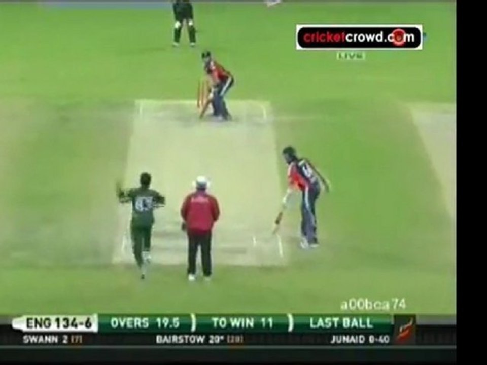 Gul haul brings Pakistan home