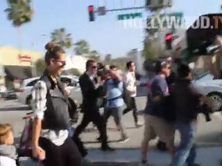 Jessica Alba Tailed by Persistent Panhandler in Wheelchair!