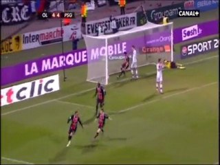 But de la tête de Guillaume HOARAU (LYON vs PSG 4-4)