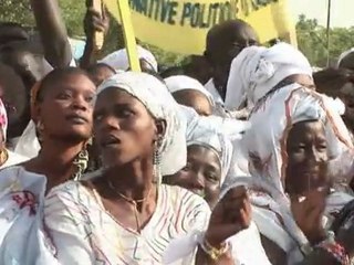 زعيم السنغال عبدلاي وادي متمسك بالسلطة