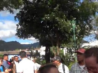 GUATEMALA: Fete sur la place principale