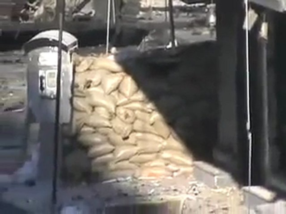 فري برس  عملية لجيش الحر  ضرب دبابتين  25 2 2012