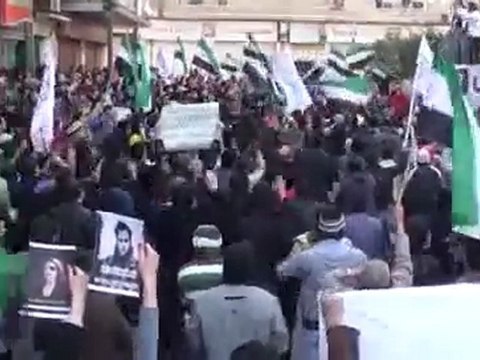 فري برس حمص حي الملعب البلدي أصااابع النصر جمعة سنتفض من اجلك باباعمرو 24 2 2012