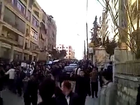 فري برس حلب سيف الدولة جانب من تشييع الشهيد احمد ابيض 25 2 2012 ج5