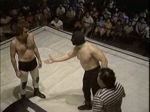 1 Mil Mascaras ''Una Rosa sobre el ring'' PT1.