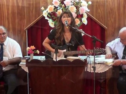 Sigue adelante! Dios contigo está. Hna. Marisa Santillan. 19-02-2012